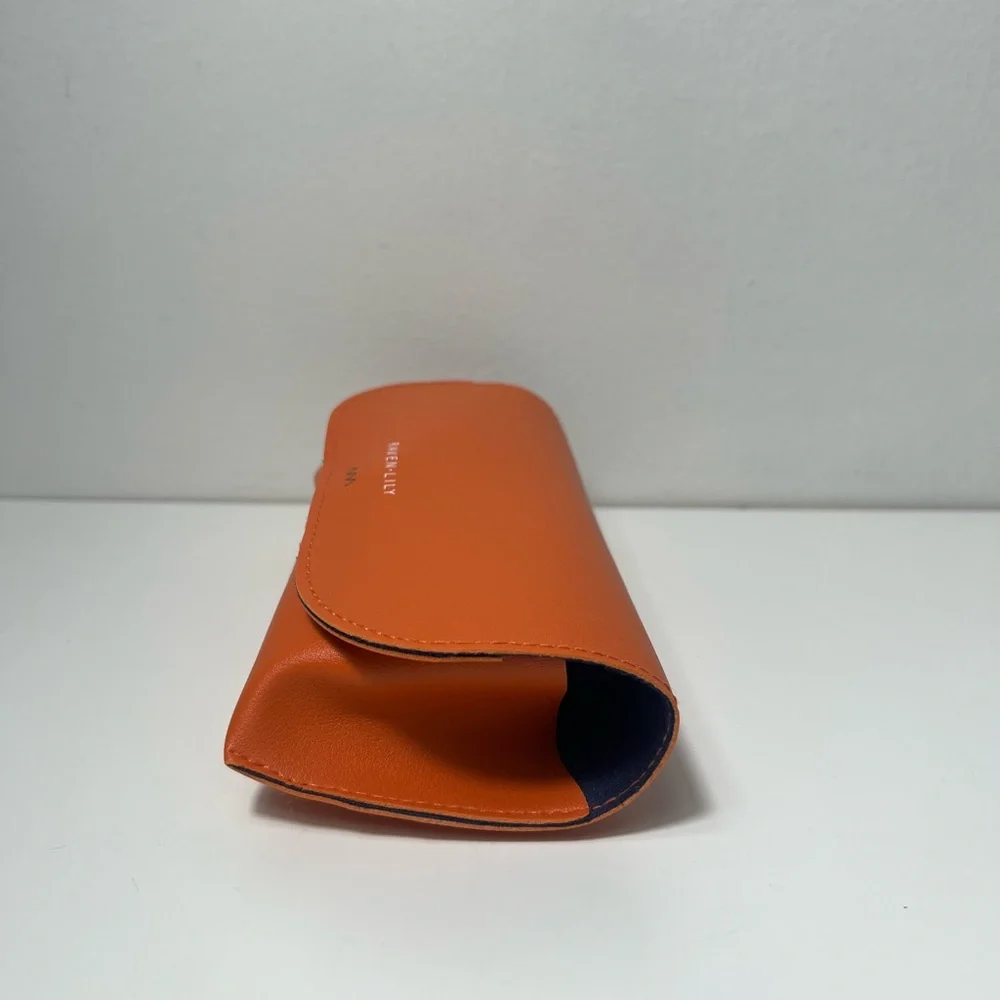 American Airlines X Raven + Lily Premium Economy Business Amenity Travel Kit Bag